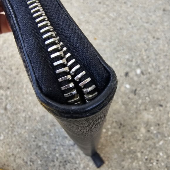 Prada Saffiano Long Zip around travel Wallet - Picture 10 of 16